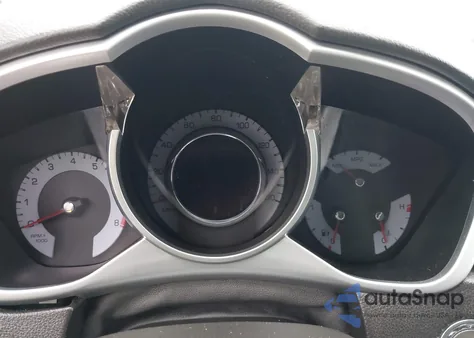 2010 Cadillac Srx z USA, uszkodzony, nr VIN 3GYFNGEY2AS502922